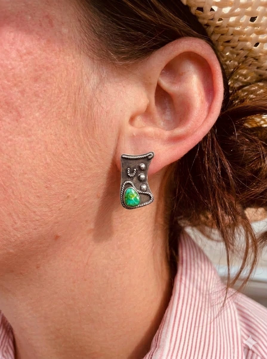 Stone Set Chap Studs