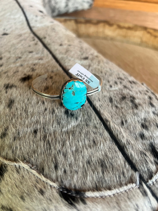 Skybreaker Cuff